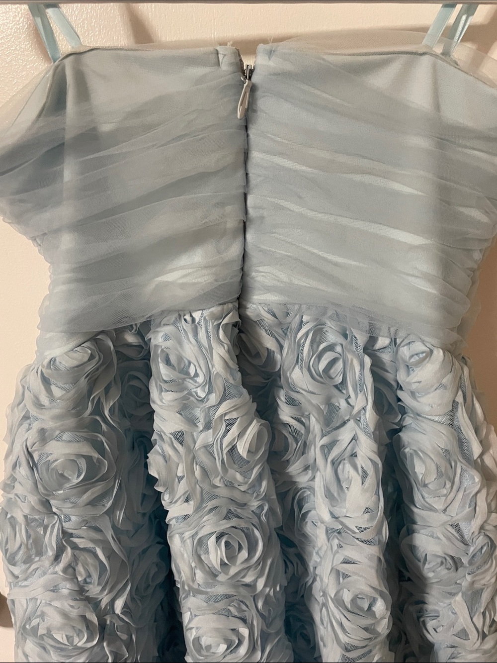 Nwt’s Le Chateau Strapless Light Blue Gown Size Medium - Picture 9 of 10